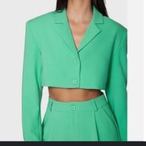 Green crop blazer